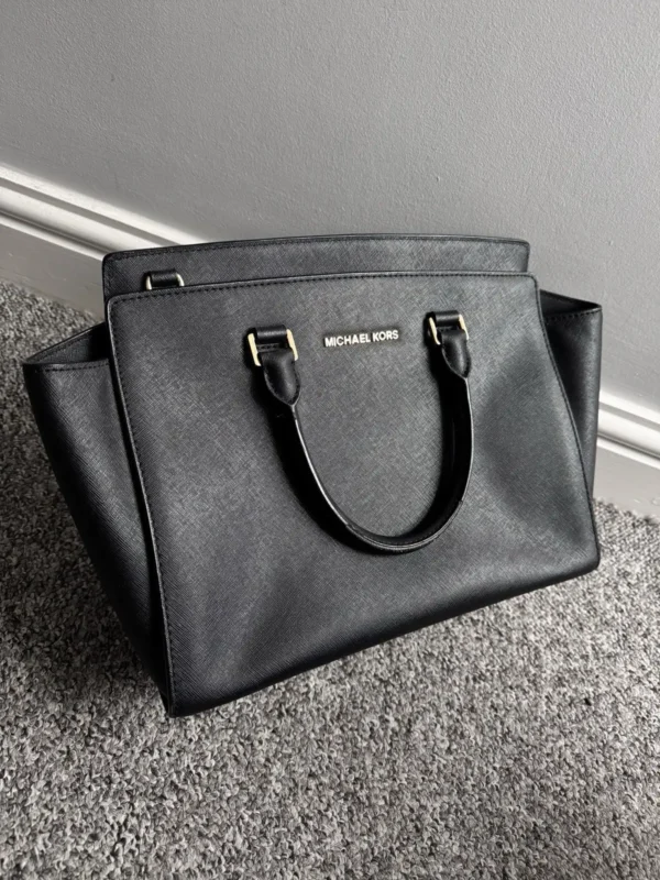 Michael Kors Black Large Selma Bag